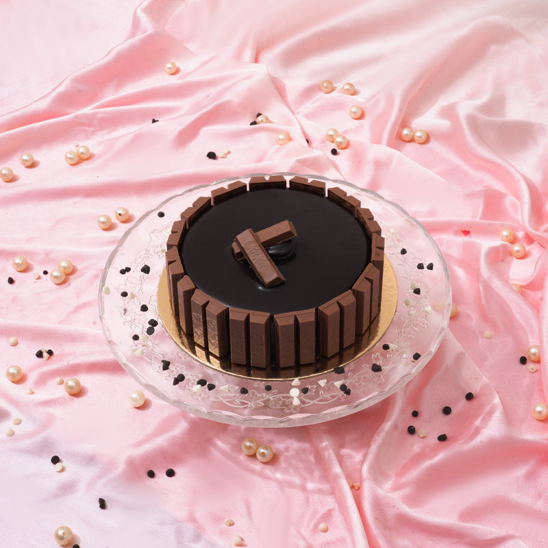 Kitkat Cake
