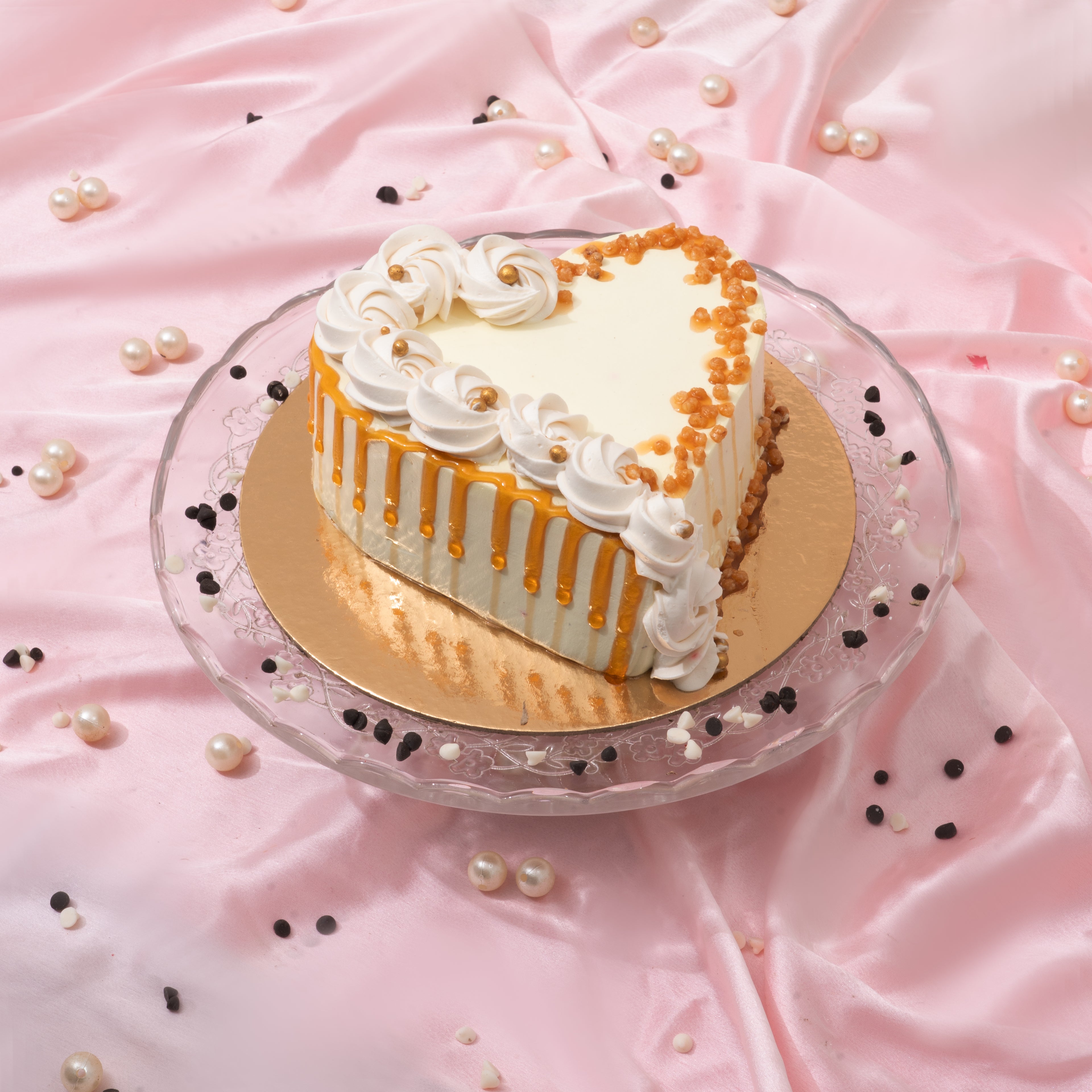 Golden Drip Heart Delight Cake